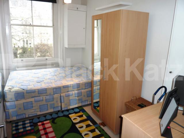 			NEW INSTRUCTION!, 2 Bedroom, 1 bath, 1 reception Flat			 Leinster Square, BAYSWATER